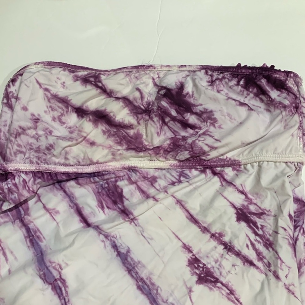 Lucky Brand Purple and White Tie-Dye Tankini, size L - Picture 4 of 7